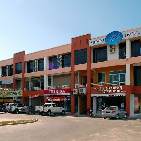 Aristo Hotel Putatan Kota Kinabalu Ngoại thất bức ảnh