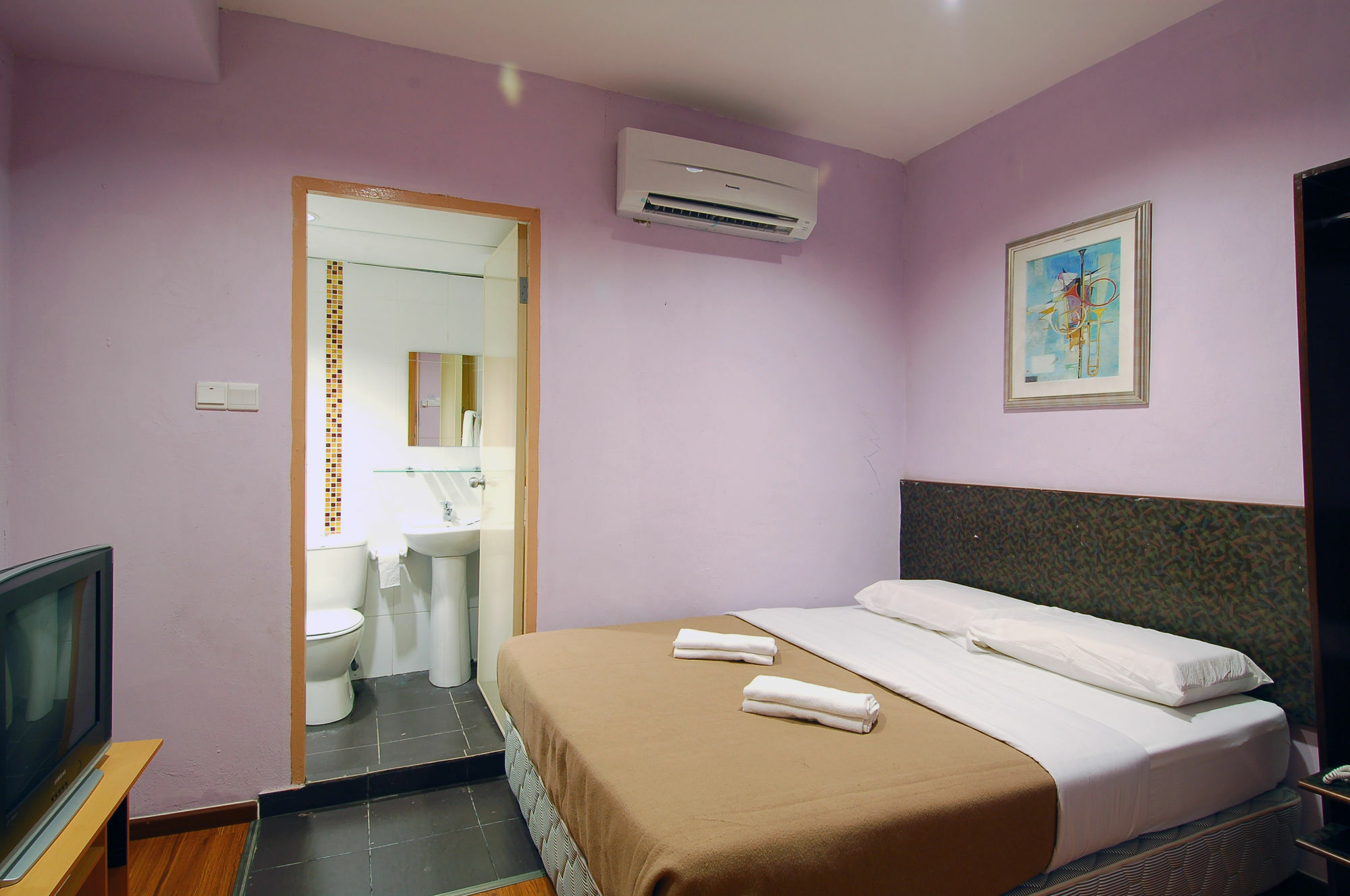 Aristo Hotel Putatan Kota Kinabalu Ngoại thất bức ảnh